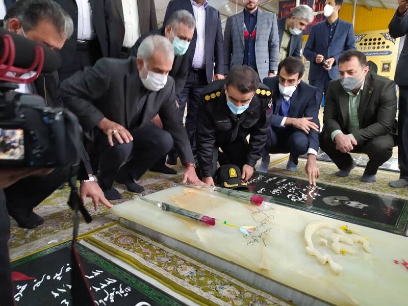 وزیر آموزشوپرورش به مقام شهدای قائمشهر ادای احترام کرد