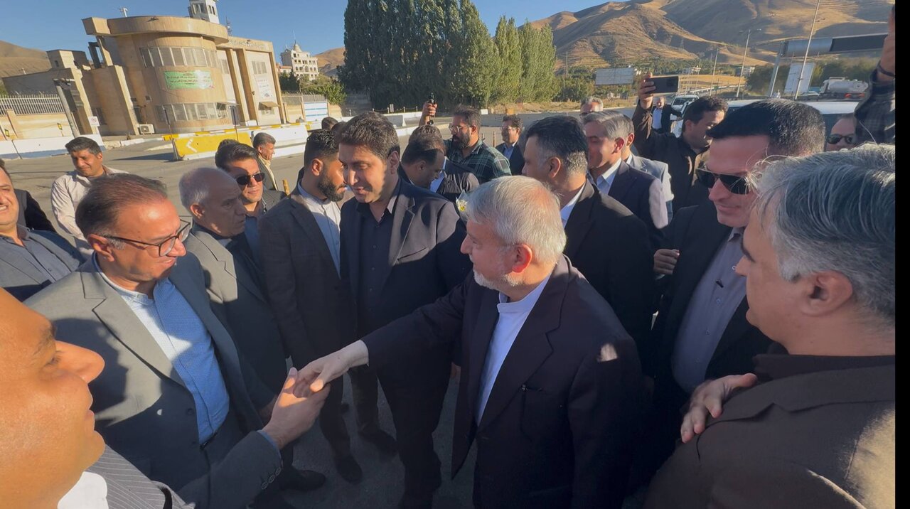 وزیر میراثفرهنگی، گردشگری و صنایعدستی وارد سنندج شد