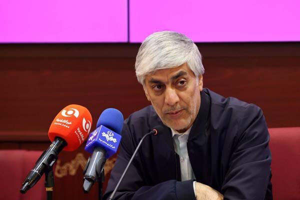 وزیر ورزش قهرمانی کشتی آزاد ایران در آسیا را تبریک گفت