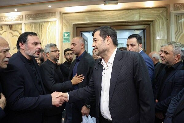 وزیر ورزش و جوانان در مراسم ترحیم اکبر کارگرجم