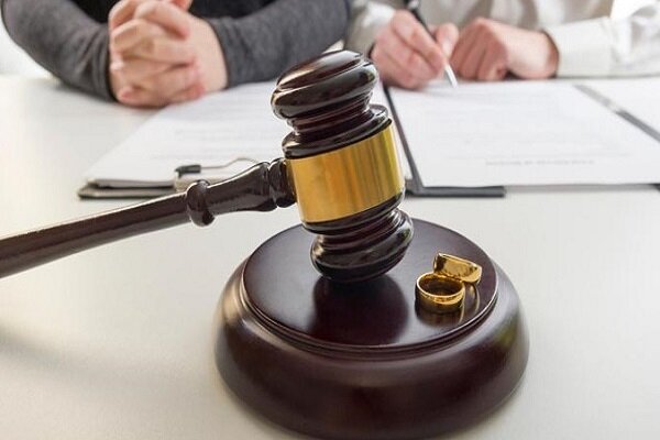 وضعیت و روند طلاق در جامعه ایرانی/هشدار درباره خطر شکستن قبحطلاق