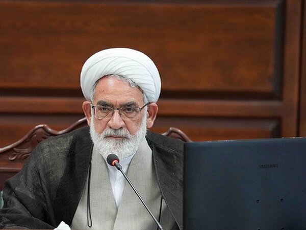 وظیفه دیوان عالی کشور نظارت بر اجرای صحیح قوانین در محاکم
است