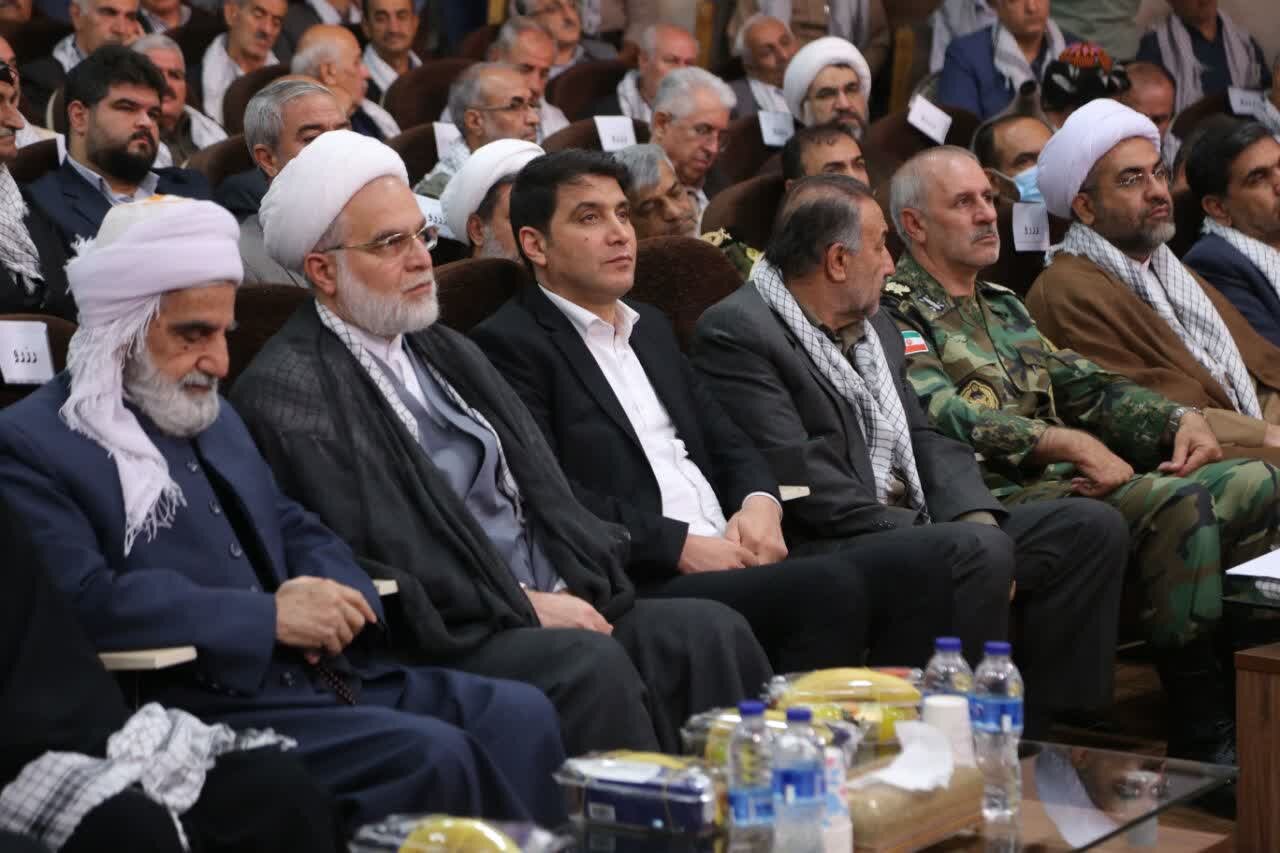 وفاداری، ایثار و استقامت از ویژگیهای بانوان دوران جنگ
تحمیلی بود