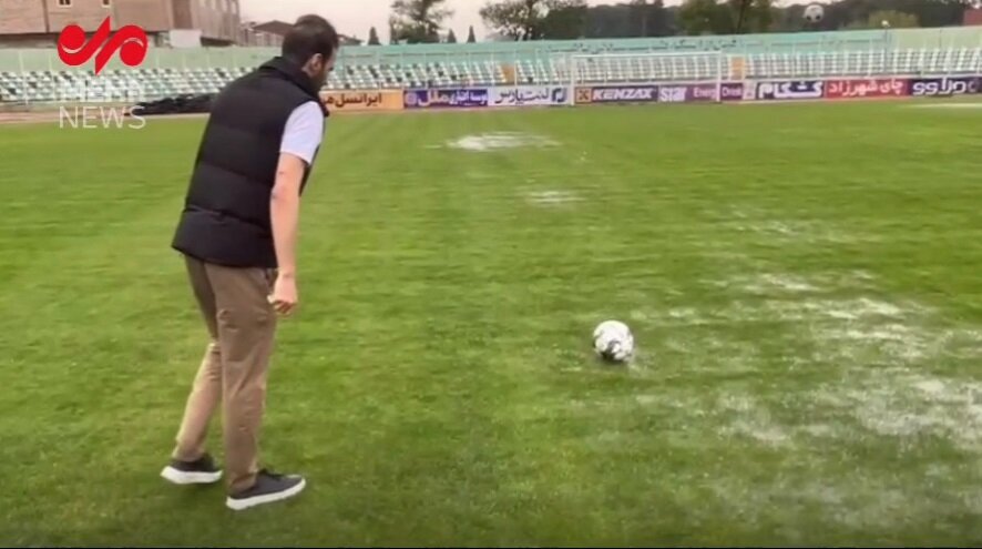 ویدئویی از شرایط زمین چمن ورزشگاه تختی خرم‌آباد