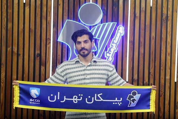 وینگر خیبر راهی پیکان شد