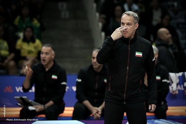 پائز: جنگندگی بازیکنان را دوست داشتم/ باید استوار
باشیم