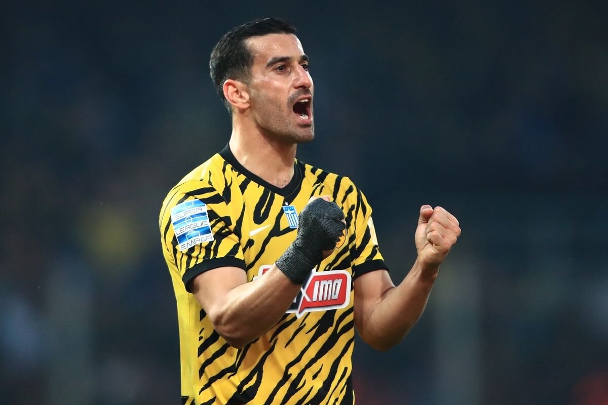 پاسخ منفی کاپیتان ایران به پیشنهاد باشگاه‌های عربستان وقطر