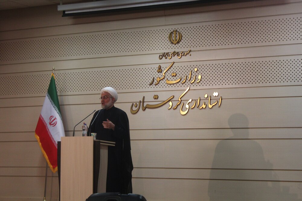 پاسخگویی به دغدغه های مردمی در رأس امور دستگاه های اجرایی باشد