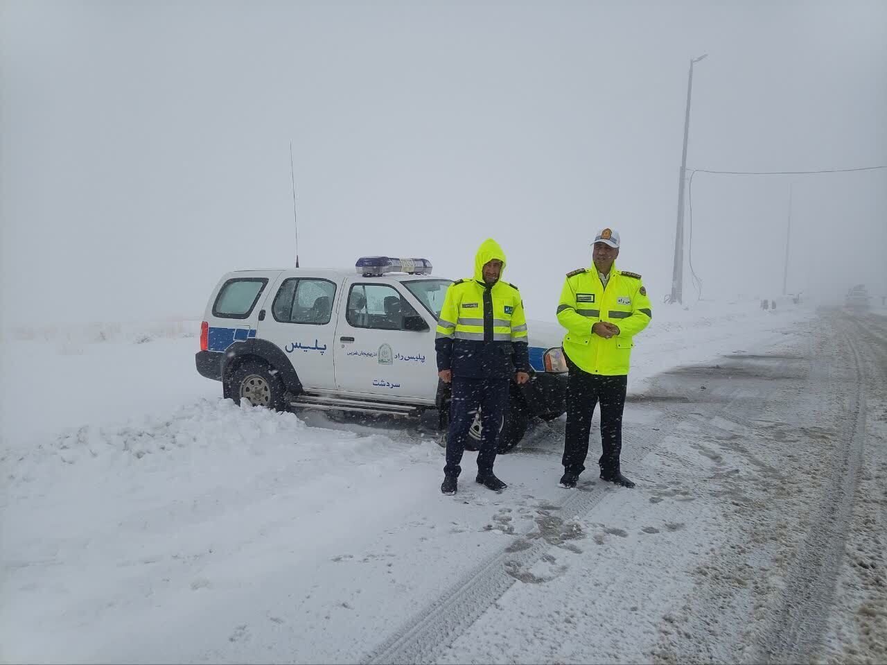 پاشایی: تردد در گردنه زمزیران سردشت بدون زنجیرچرخ ممکن نیست