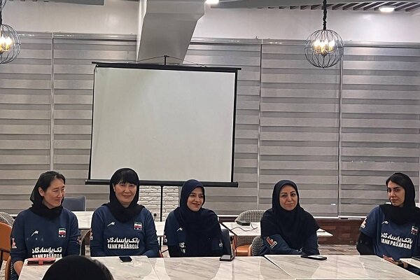 پاکدامن: نسل جدید والیبال رویاهای خود را در مسیر ملیپوشان تجسم میکند