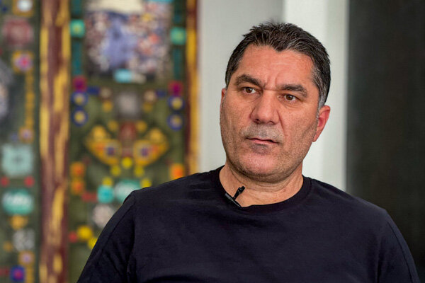 پایان رافت: «علی پروین» پیراهن پرسپولیس را ۱۰ میلیون به من
فروخت!