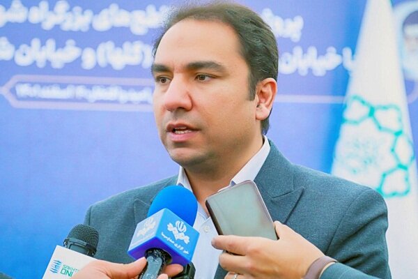 پخش ۱۳۶ هزار و ۴۰۲ تن آسفالت در سطح معابر غیربزرگراهی