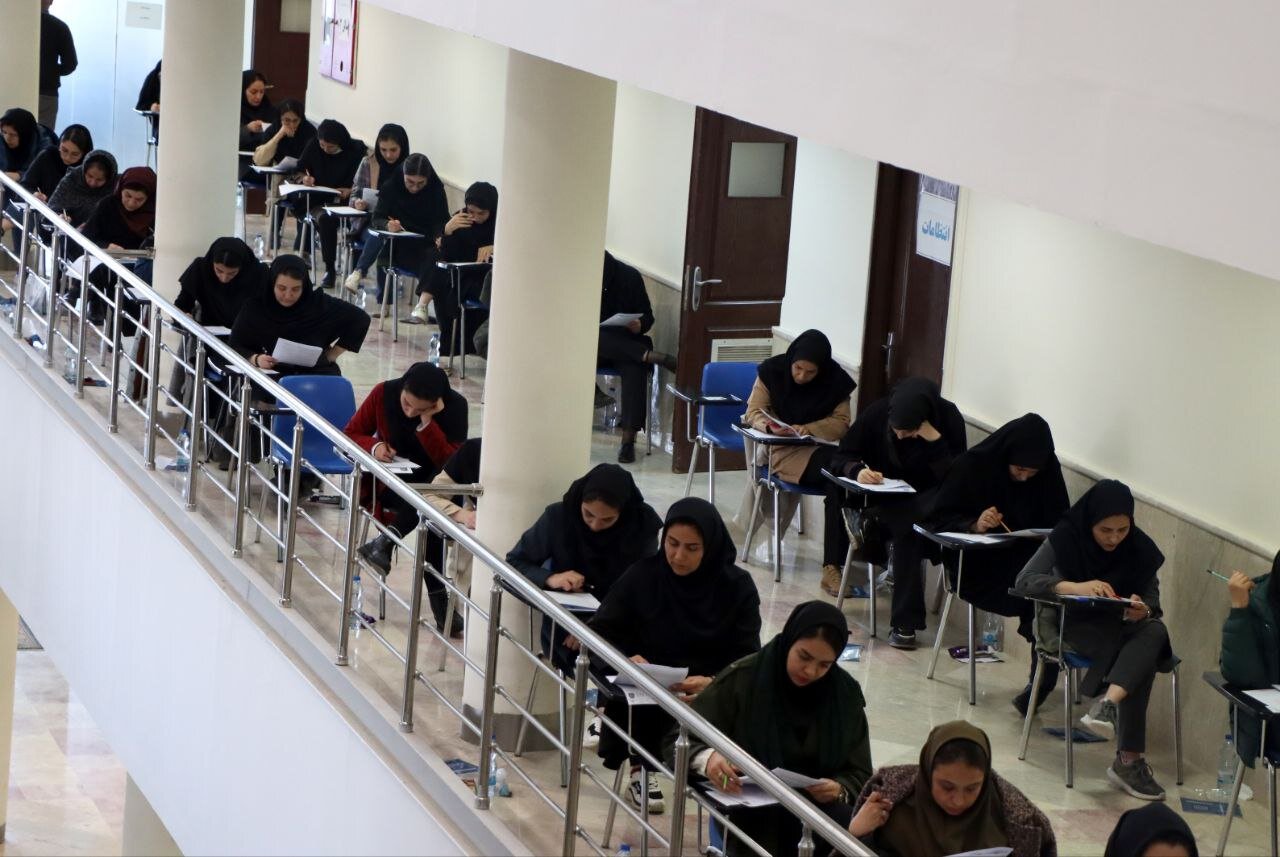 پذیرش حدود ۳۰ هزار نفر در آزمون استخدامی آموزش و پرورش