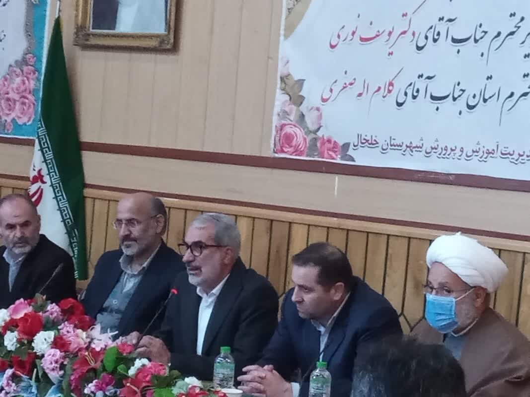 پرداخت معوقات فرهنگیان تا آخر اسفند