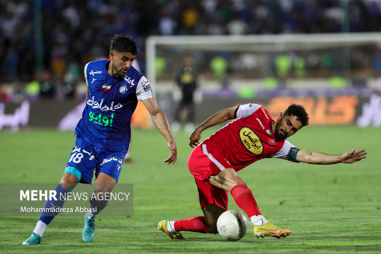 پرسپولیس تکلیف خرید بازیکن جدید از استقلال را مشخص کرد