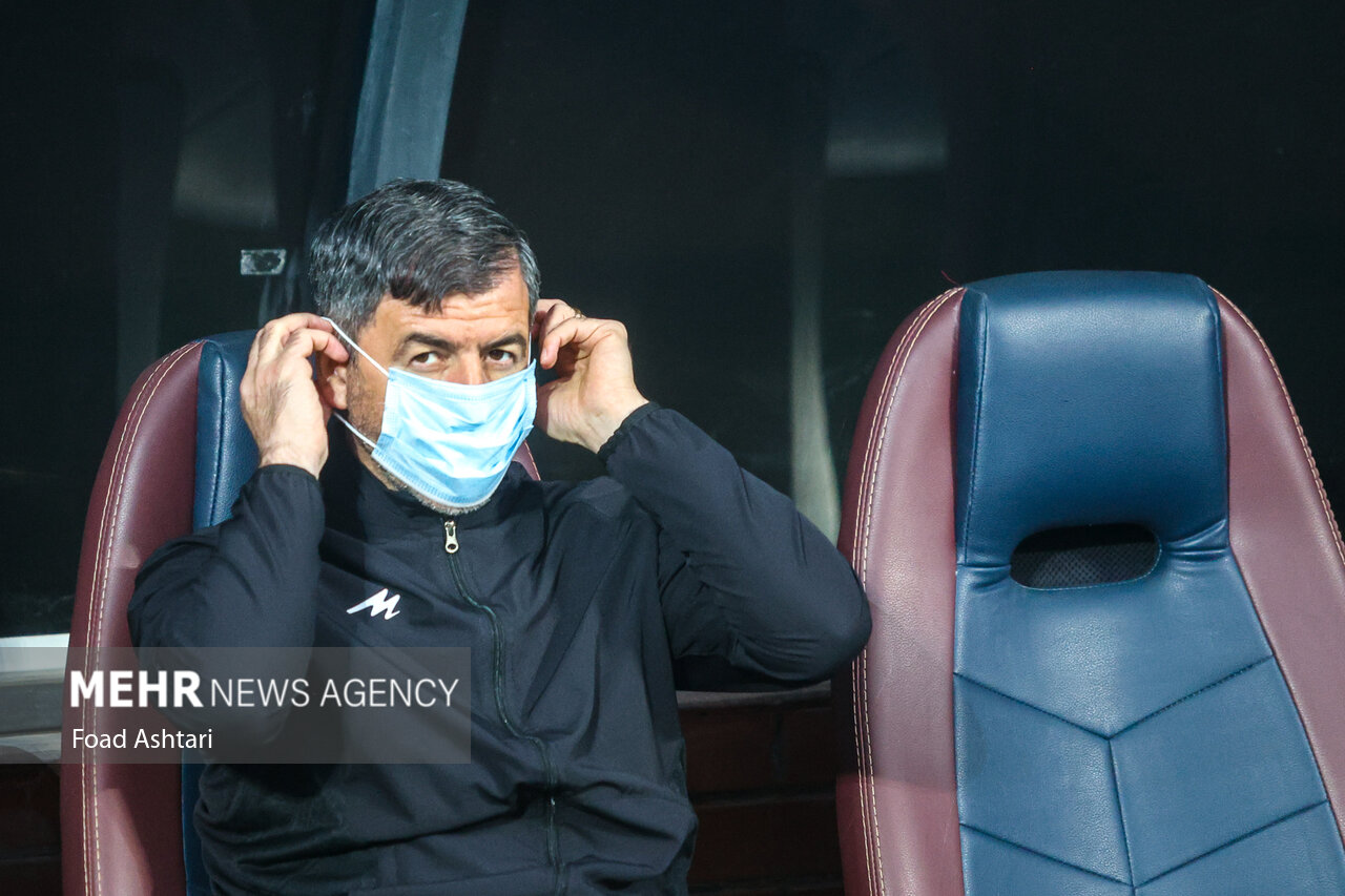 پرسپولیس در محاصره ویروس؛ سرماخوردگی گروهی و ماسک روی نیمکت!