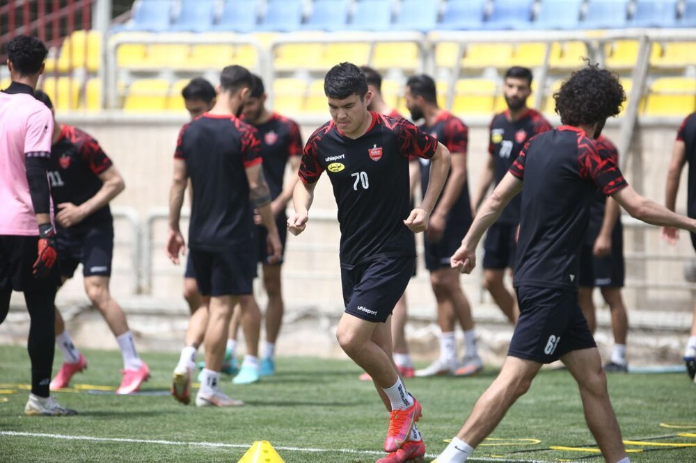 پرسپولیس سبک تمرین کرد/ حامد لک همچنان غایب است