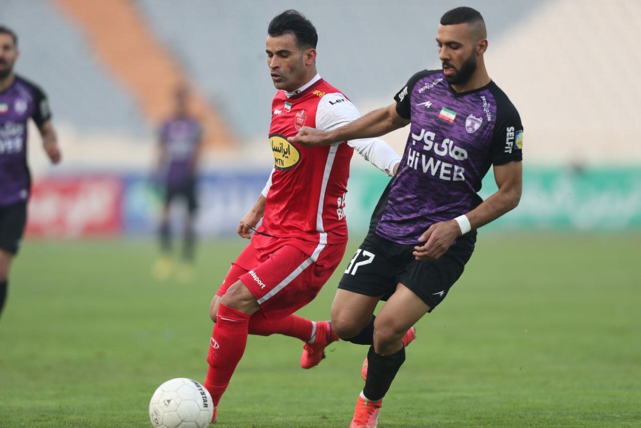 پرسپولیس – هوادار در ورزشگاه دستگردی و بدون حضورتماشاگر!