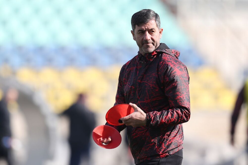 پرسپولیس و یک علامت سئوال/ قرارداد کریم باقری تمدیدمیشود؟