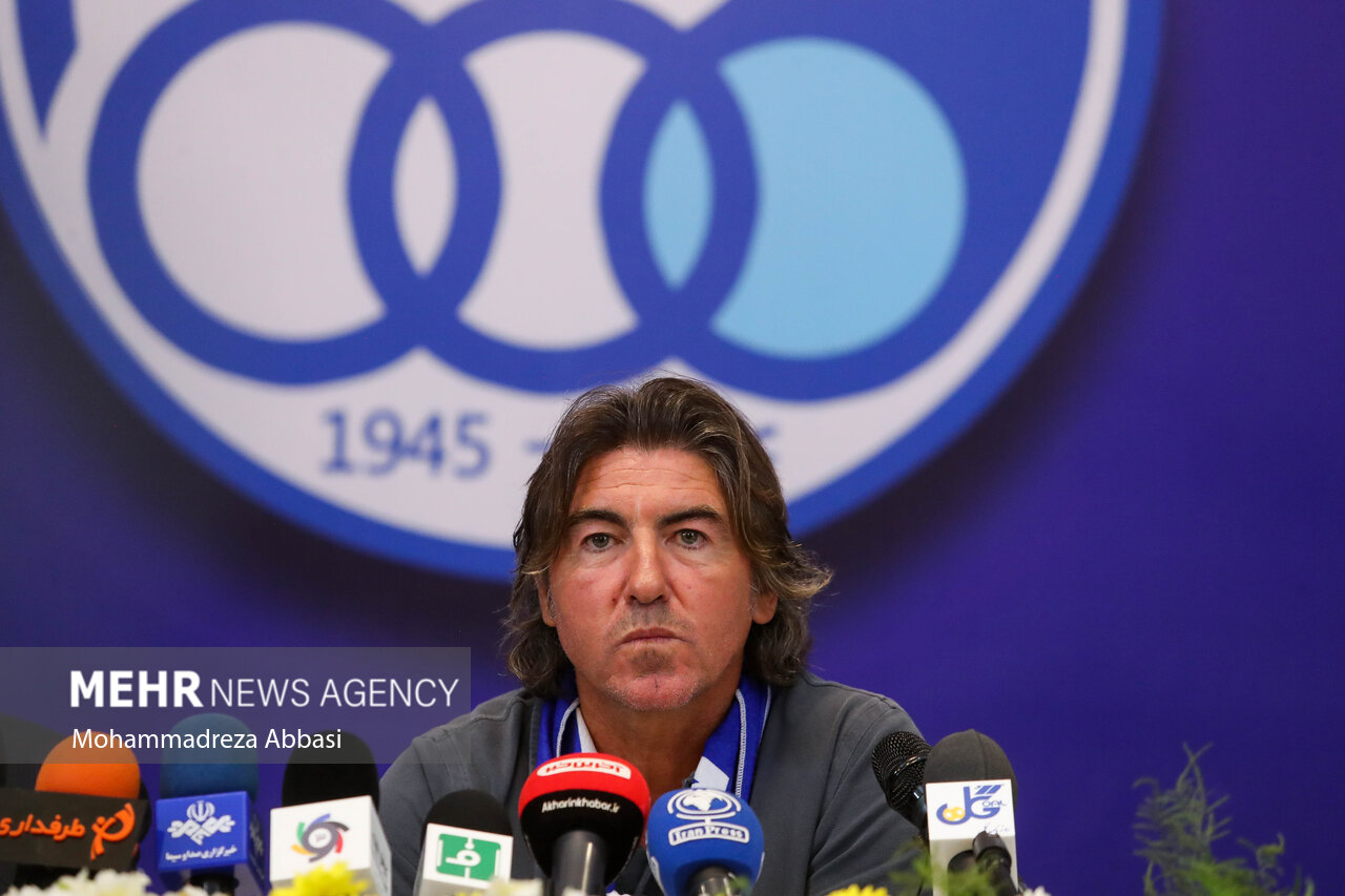 پرونده جدید علیه استقلال در فیفا/ ساپینتو: شکایت می‌کنم