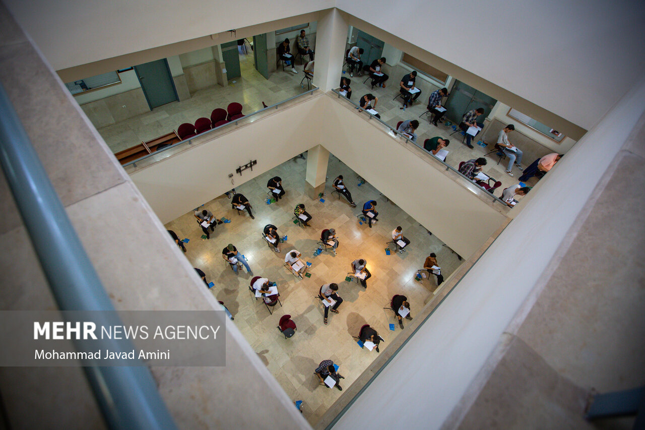 پزشکیان برای ساماندهی سهمیه‌های کنکور ضرب‌الاجل مشخص
کرد