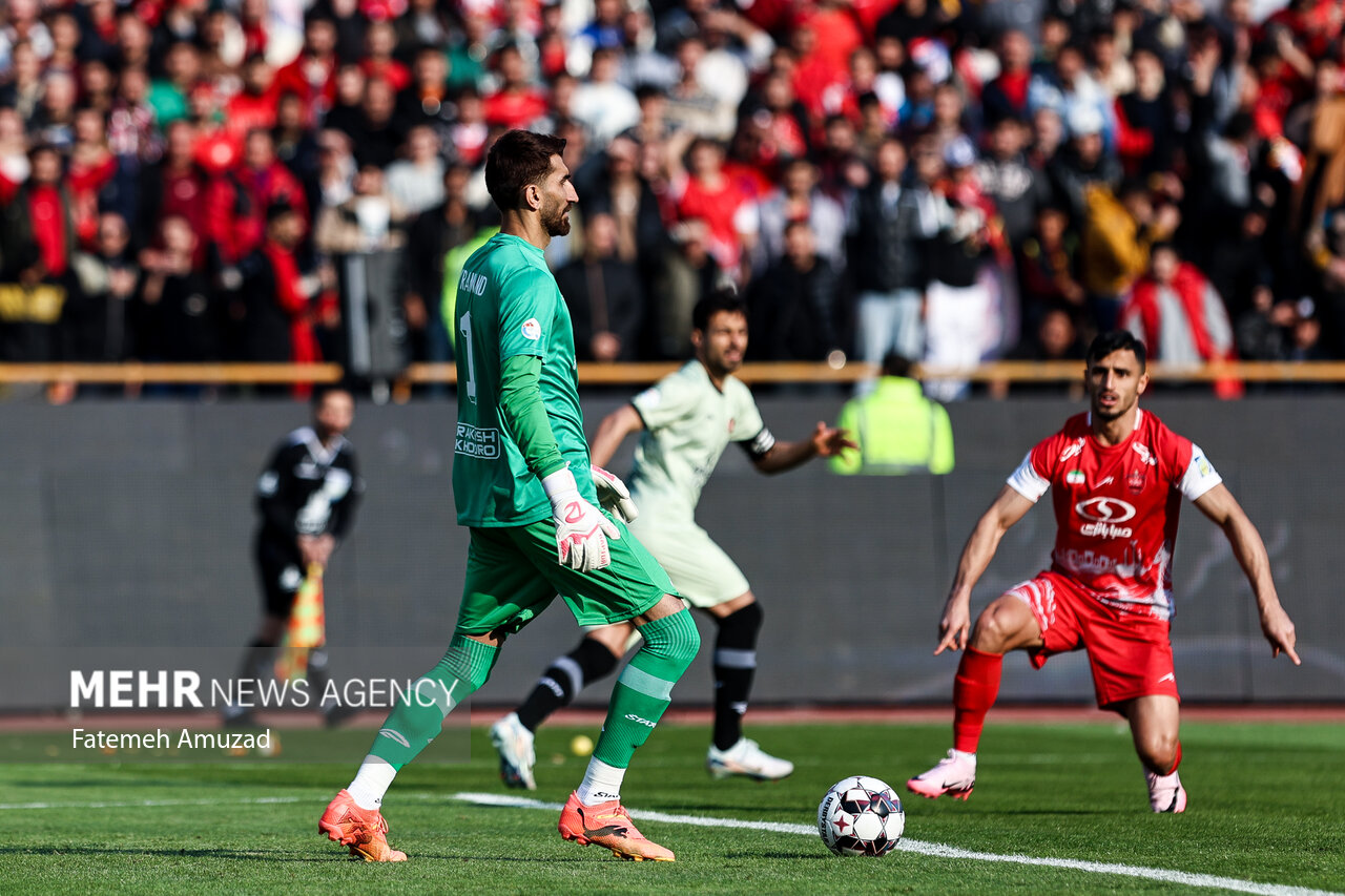 پشت پرده پیشنهاد تاج به زنوزی و درویش؛ انتقال بازیکن مهم به کجا رسید؟