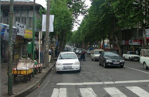 پنج شنبهها معابر شهر کم ترافیک است/ از سرعت و سبقت خودداریکنید