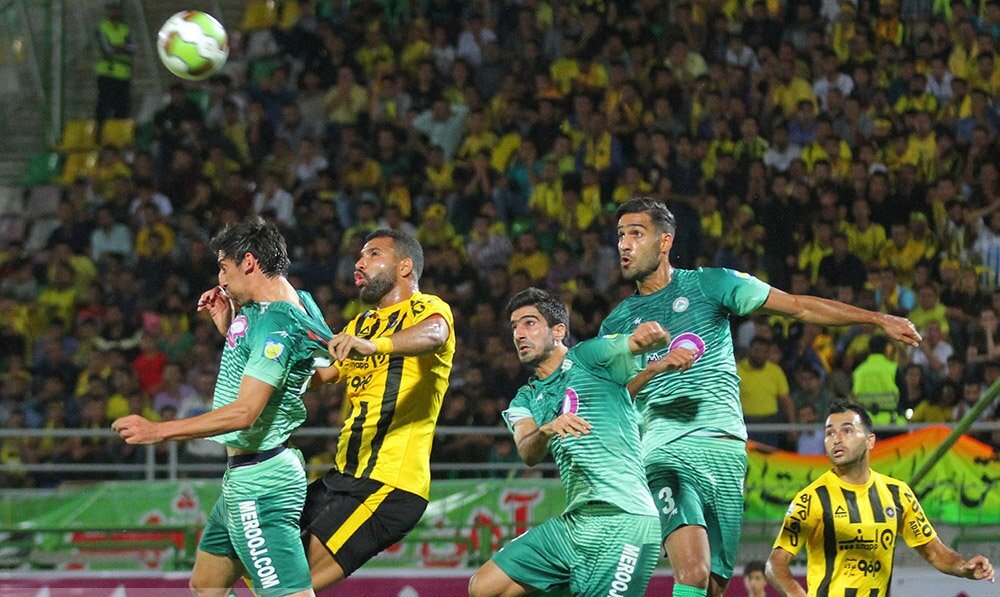 پنجره نقل و انتقالاتی ذوب آهن بسته شد