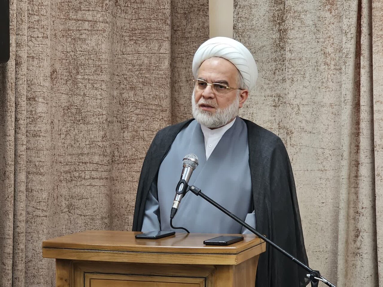 پورذهبی: نگاه ویژه به توسعه همهجانبه در کردستان ضروری است