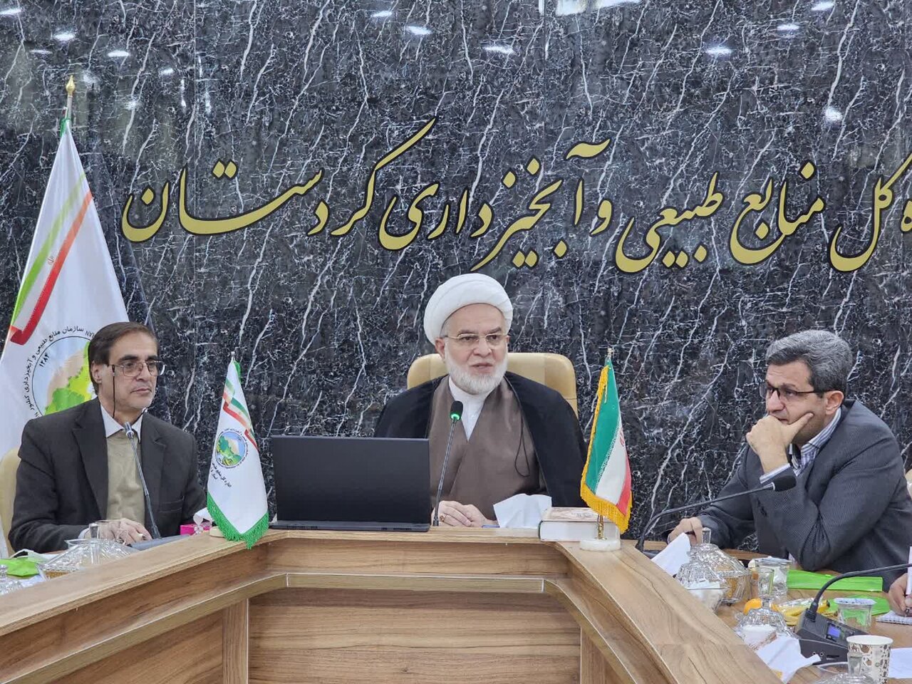 پورذهبی:غرق شدن جوانان درفضای مجازی آینده فرهنگی جامعه را تهدید میکند