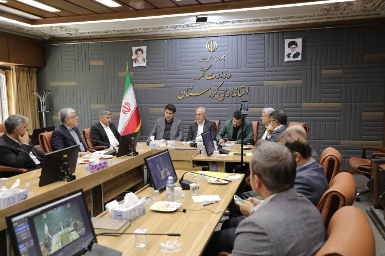 پورمحمدی: پروژههای اولویتدار کردستان با جدیت حمایت میشود