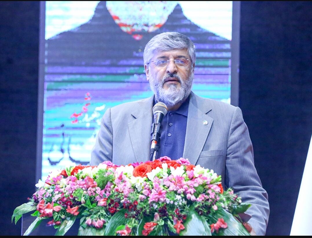 پولادگر: تدفین شهدای جاوید الاثر، روز خوبی را برای ورزش رقم زد