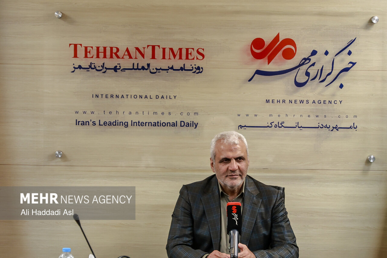 پژوهشکده گیاهان دارویی ظرفیت پاسخگویی به نیازهای درمانی کشور را دارد