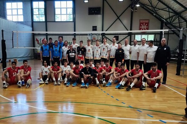 پیروزی تیم ملی والیبال دانشآموزی ایران مقابل آلمان