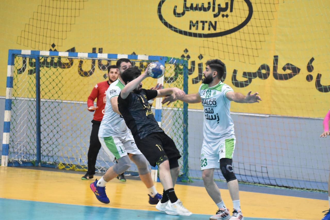 پیروزی نزدیک تیمهای صدر جدول/ راه هموار مس برای رسیدن به قهرمانی