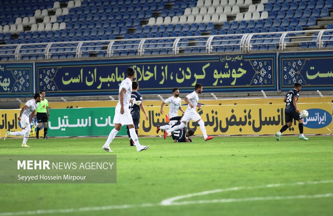 پیروزی هوادار مقابل فجر و توقف پیکان برابر شهرخودرو