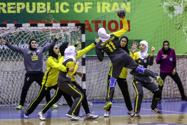 پیروزی پر گل سپاهان مقابل نماینده هند