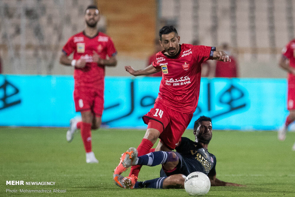 پیروزی پرسپولیس مقابل نساجی در یک نیمه کسل کننده