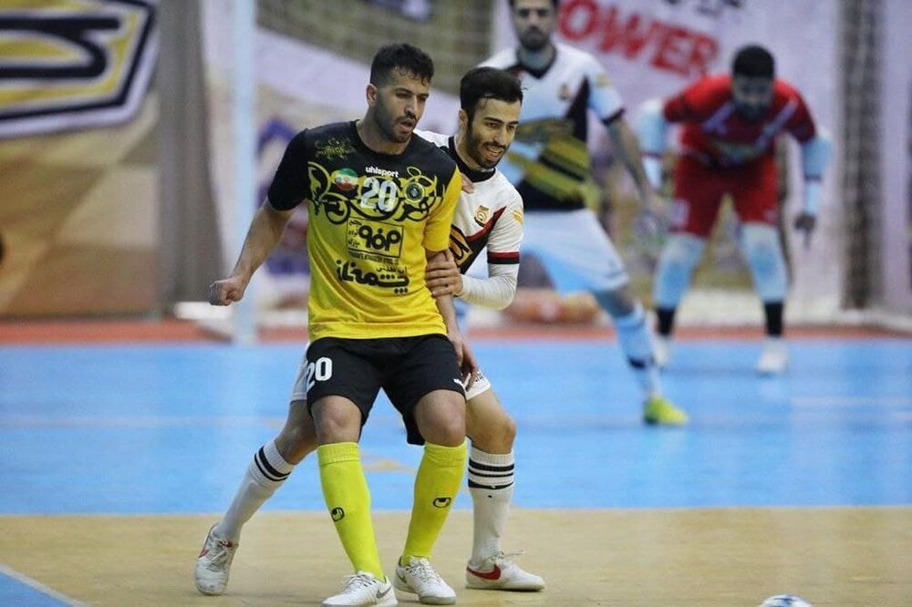 پیروزی پرگل کراپ الوند برابر میزبان مشهدی