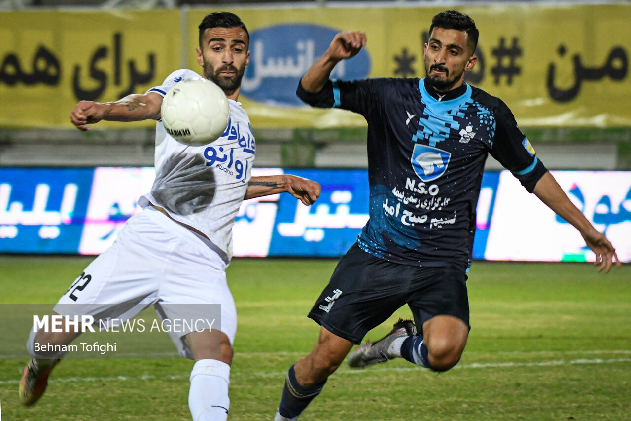 پیش بینی آینده استقلال سخت است/ تصمیم گیرنده اصلی سرمربی است