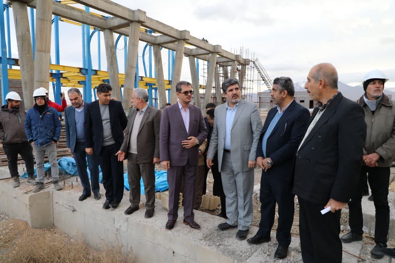 پیشرفت ۳۵ درصدی عملیات اجرایی ایستگاه راه آهن سنندج-قروه