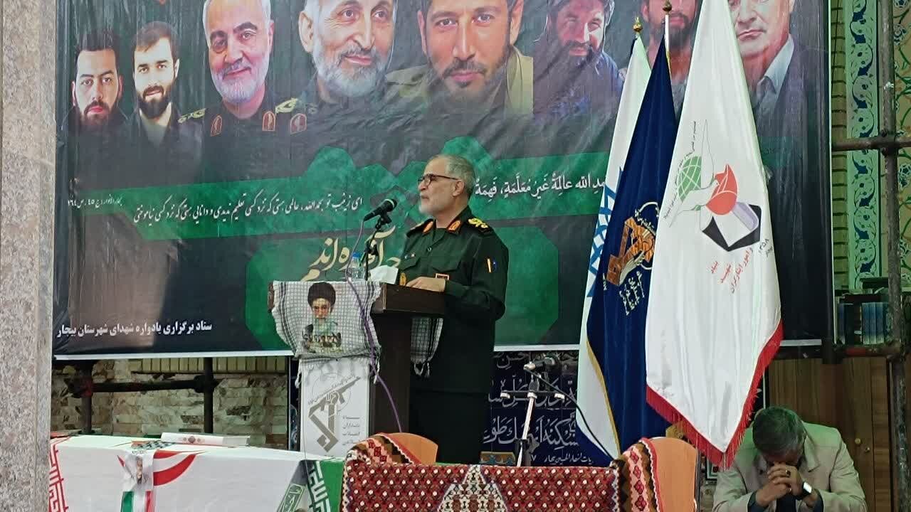 پیشمرگان کرد مسلمان در ایجاد امنیت منطقه نقش‌آفرینی می‌کنند