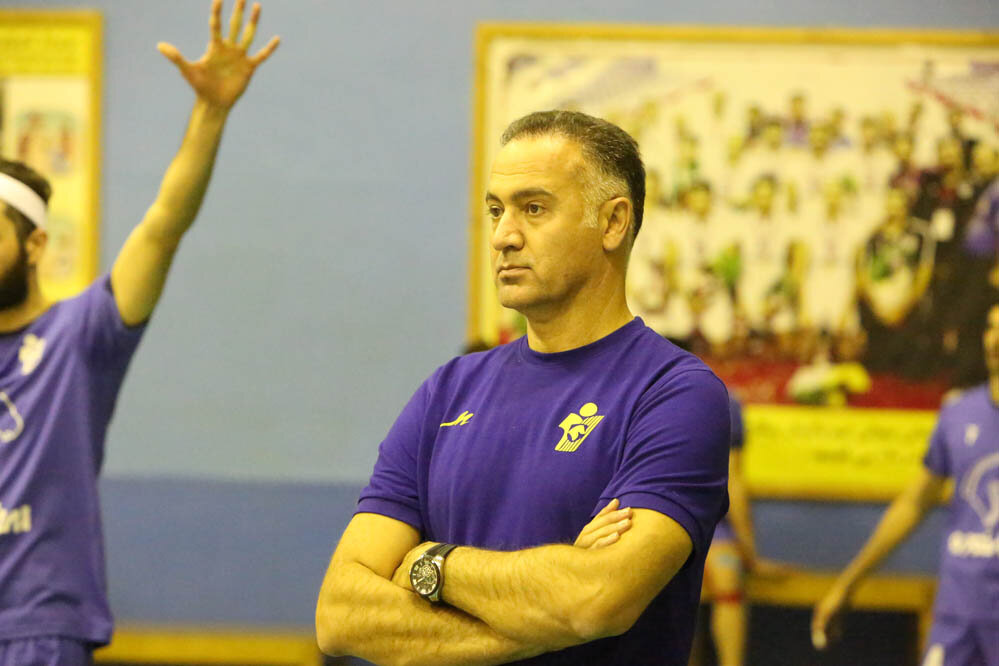 پیمان اکبری: اشتباهات فردی باعث شکست پیکان برابر شهداب شد