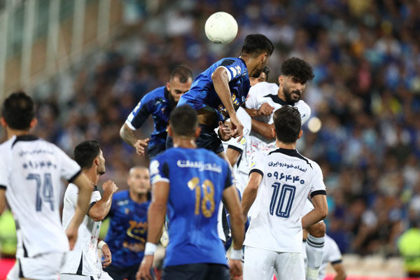 پیکان ترمز آبیپوشان را کشید/ استقلال هم برای پرسپولیس بازی کرد!