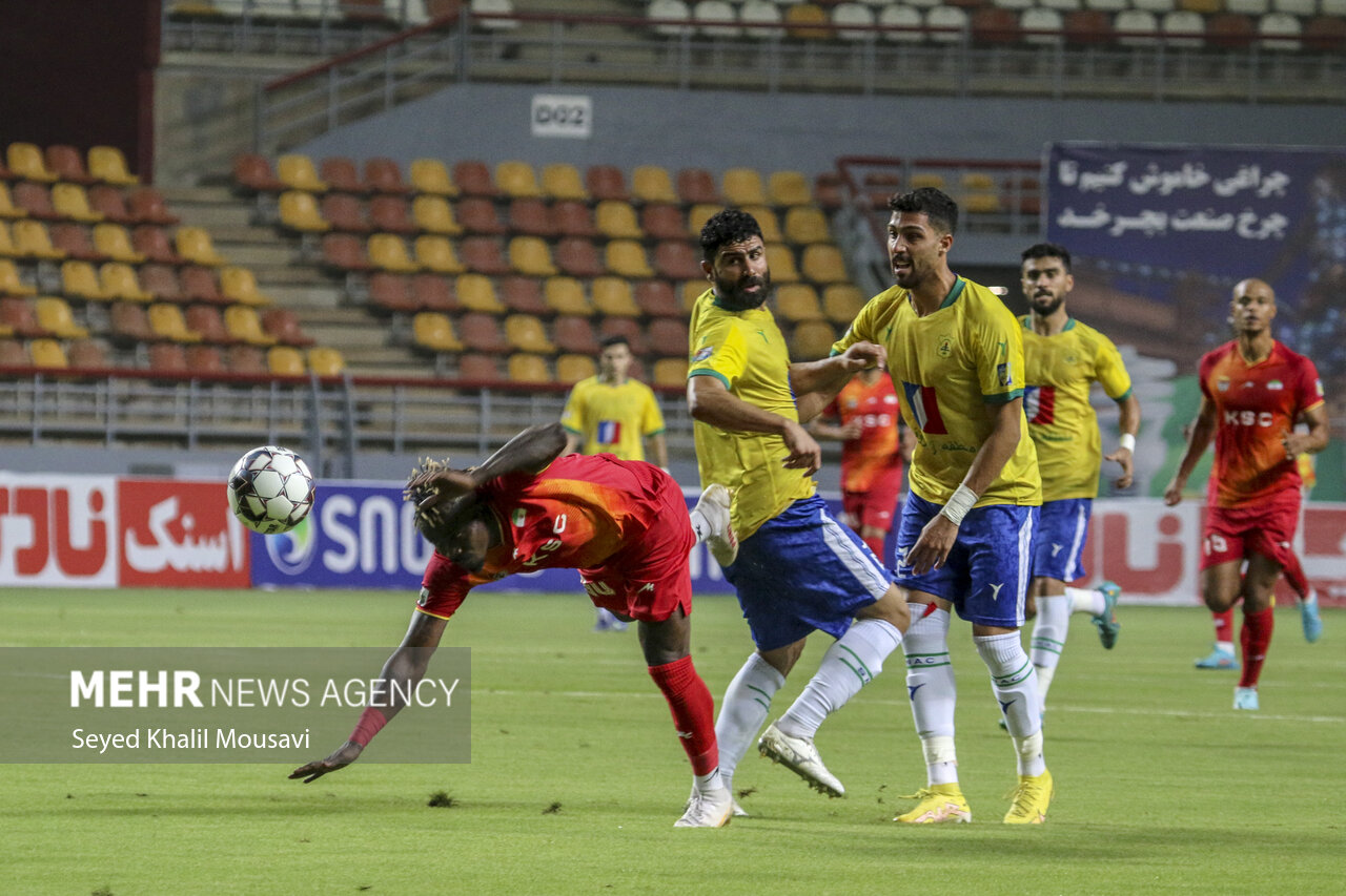 پیکان نیمه اول را از صنعت نفت برد