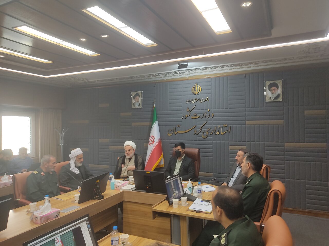 پیکر مطهر ۲۵ شهید تازه تفحص شده در کردستان تشییع میشود