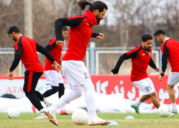 پیگیری تمرینات تراکتور برای بازی با پدیده مشهد