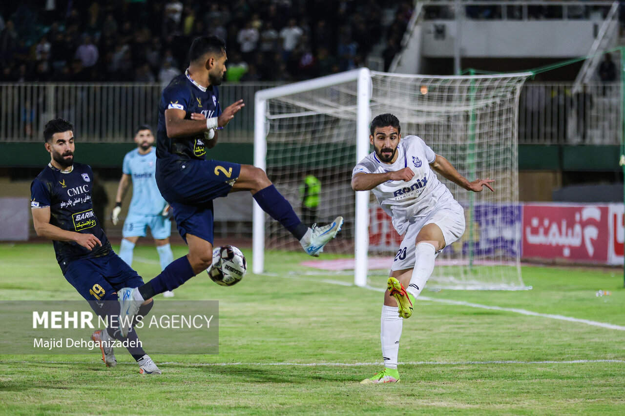 چادرملو در انزلی شکست خورد