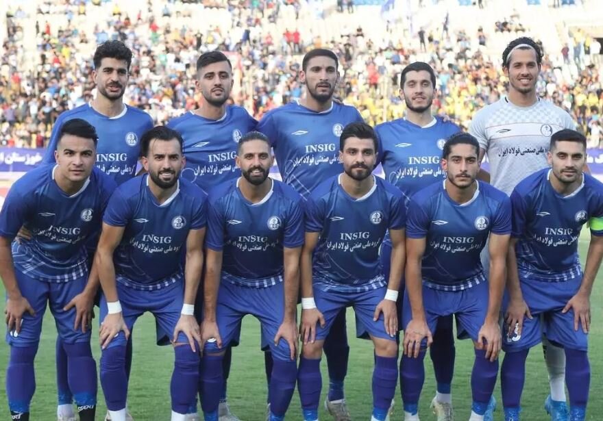 چراغ سبز دروازهبان استقلال برای پیوستن به پرسپولیس