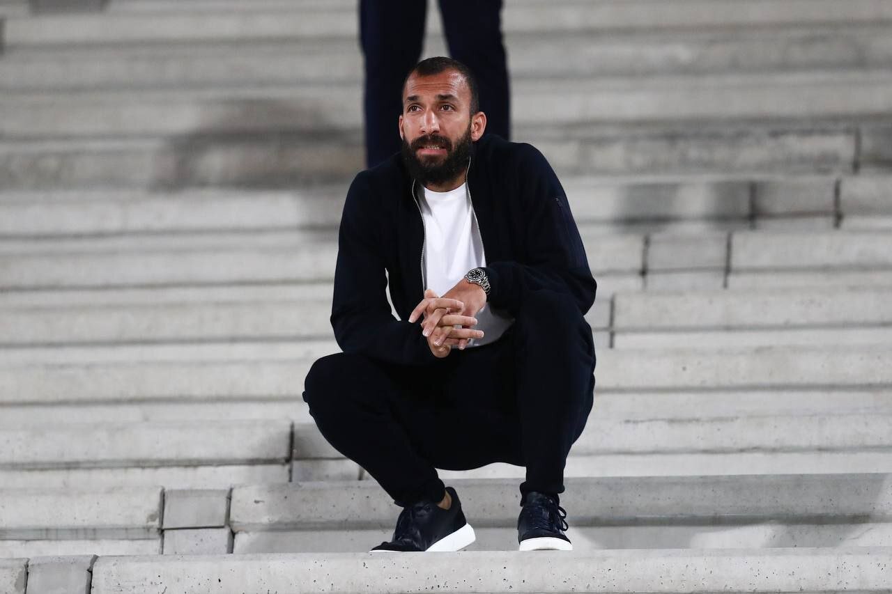 چشمی: بازیکنانشان حرف از جوانمردی نزند/ مردم را مسخره کرده
اند